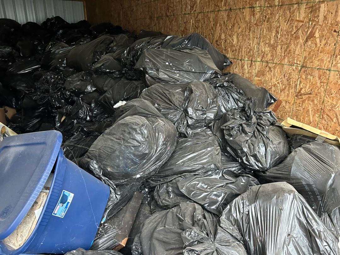 Storage Unit Auction in Hubbard, OH at Dove Storage Hubbard ends on